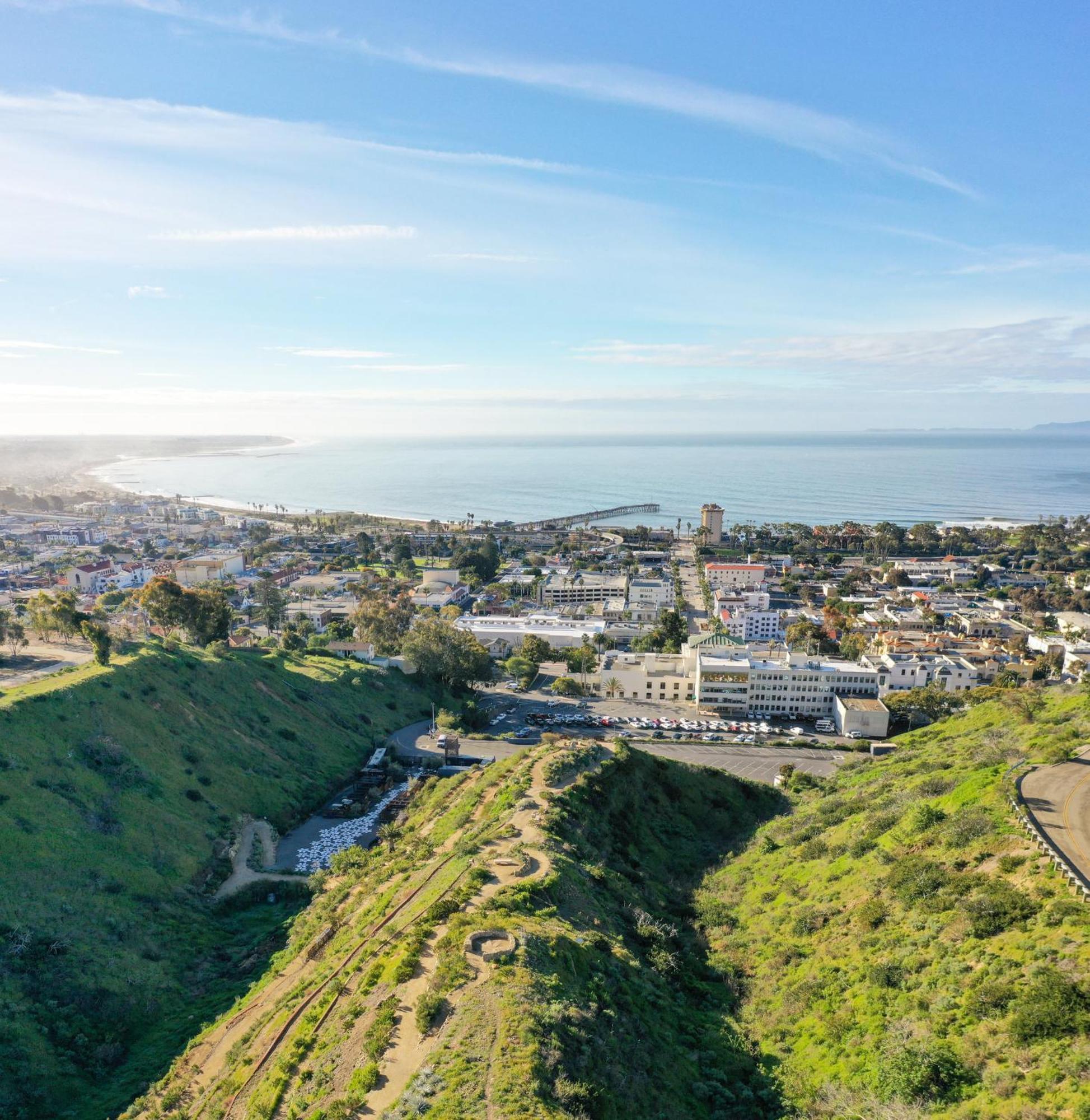 Crowne Plaza Ventura Beach By Ihg Exterior foto